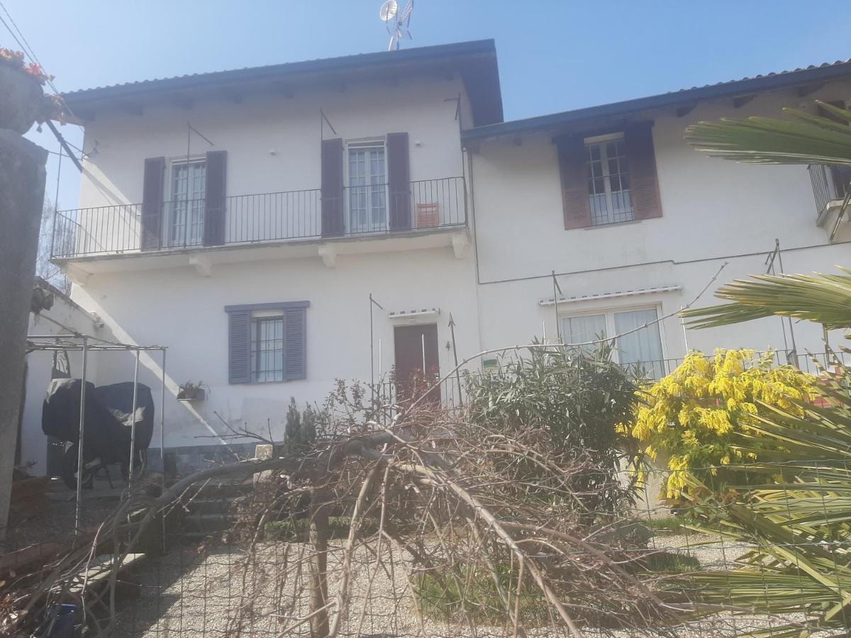 La Casa Di Pietro Otel Cerrione Dış mekan fotoğraf